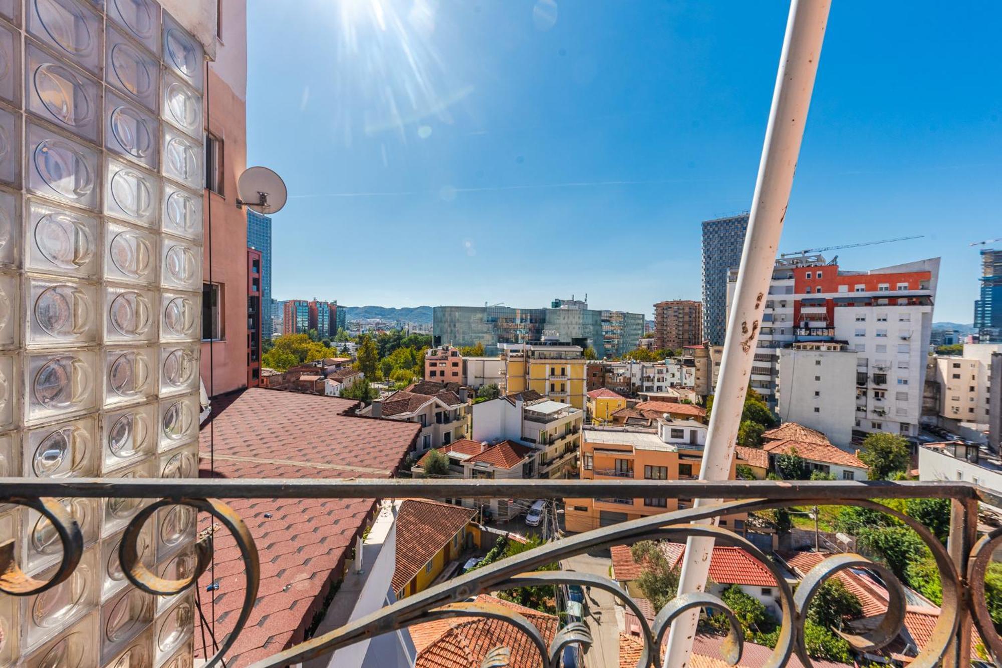 Atelier Apartments By Kondo Stays Тирана Екстер'єр фото