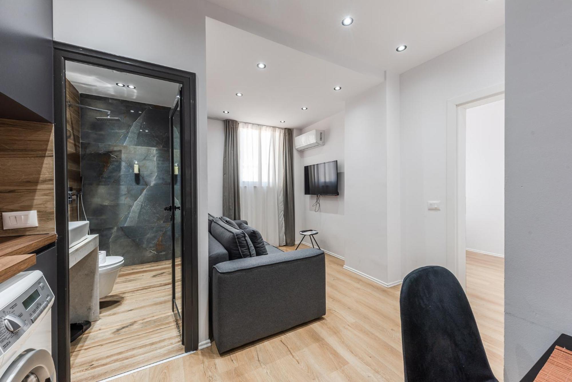 Atelier Apartments By Kondo Stays Тирана Екстер'єр фото